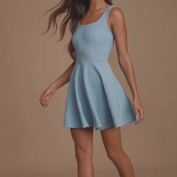 LULU'S baby doll dress - Picture 2 of 2